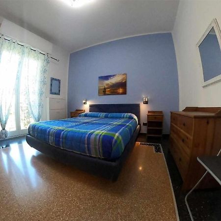 Apartment Gentile A 200 Metri Dal Mare Albissola Marina Luaran gambar