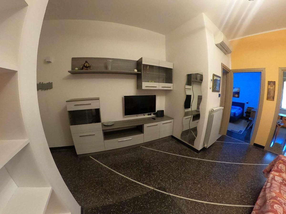 Apartment Gentile A 200 Metri Dal Mare Albissola Marina Luaran gambar