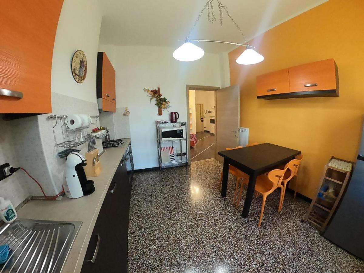 Apartment Gentile A 200 Metri Dal Mare Albissola Marina Luaran gambar