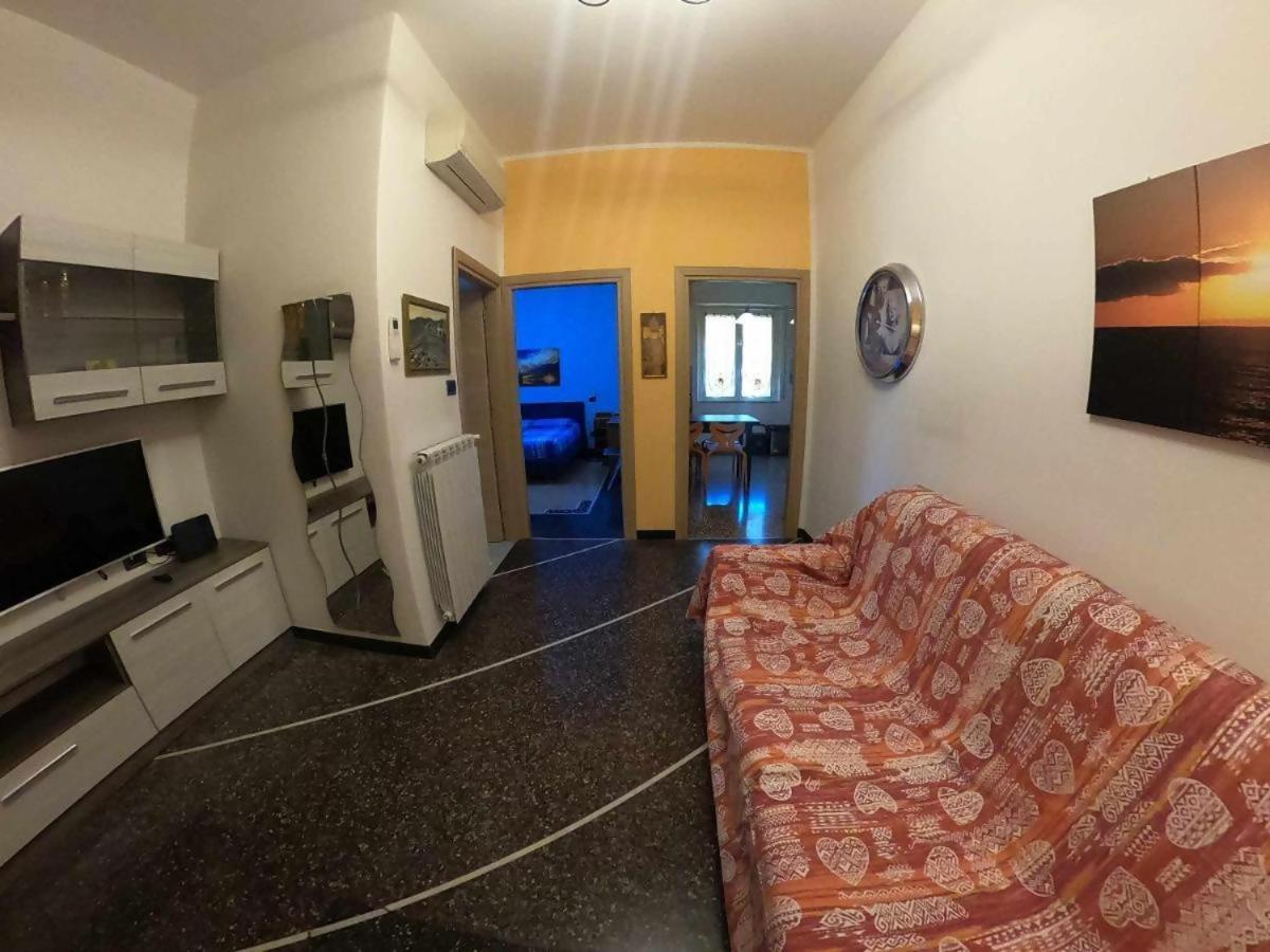 Apartment Gentile A 200 Metri Dal Mare Albissola Marina Luaran gambar